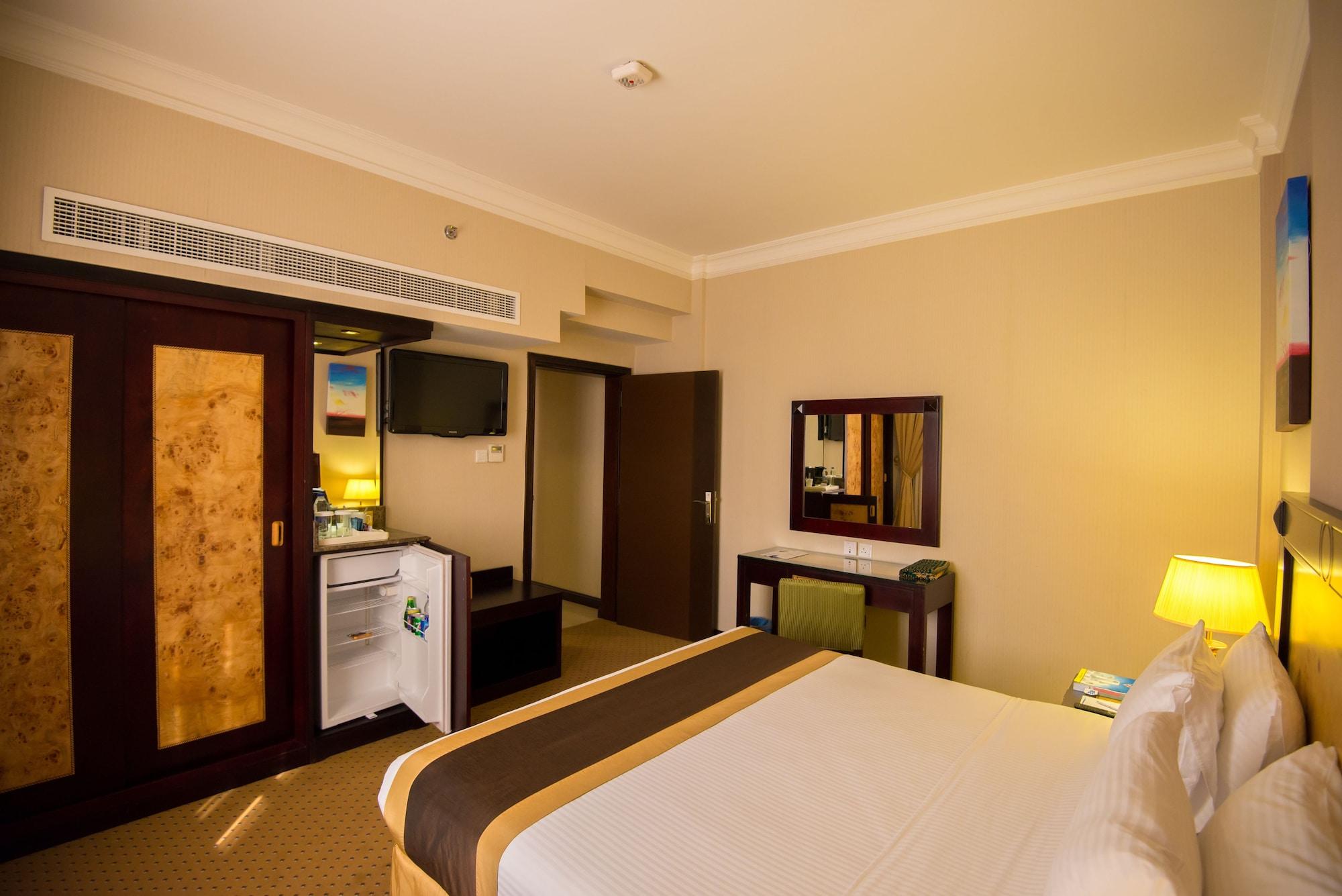 מוסקט Caesar Hotel מראה חיצוני תמונה