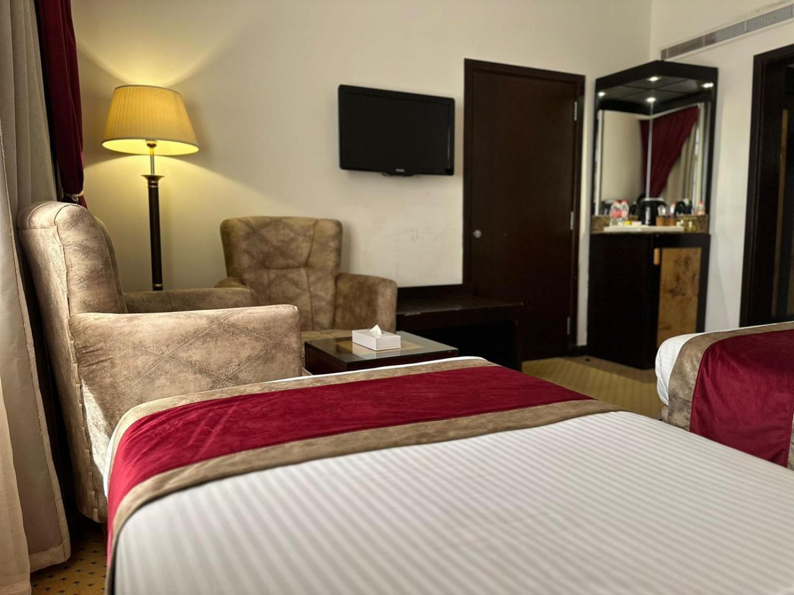 מוסקט Caesar Hotel מראה חיצוני תמונה