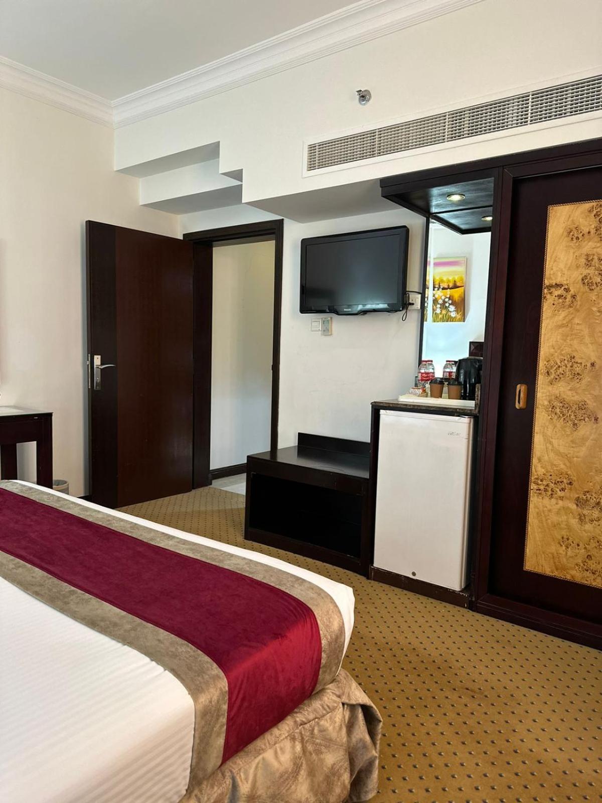 מוסקט Caesar Hotel מראה חיצוני תמונה