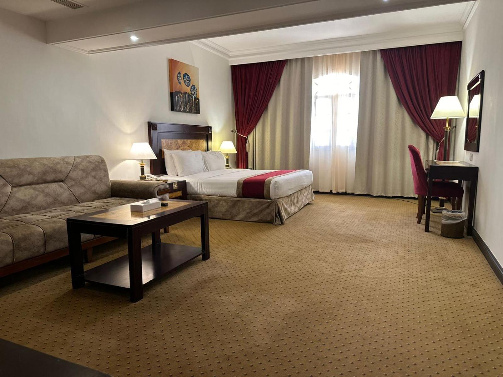 מוסקט Caesar Hotel מראה חיצוני תמונה