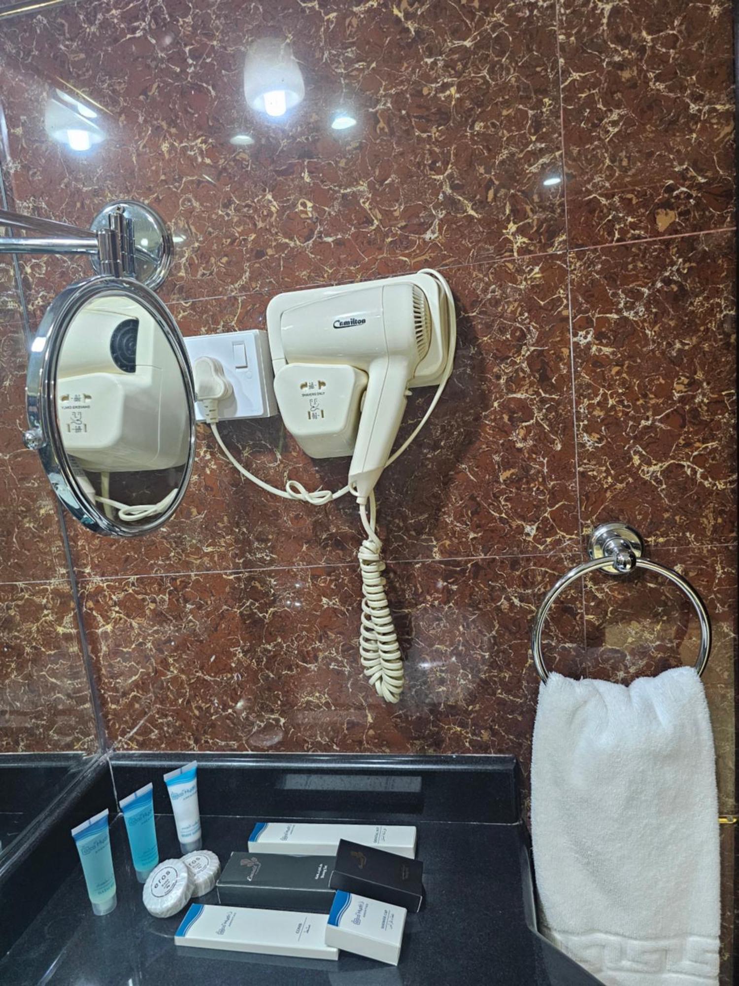 מוסקט Caesar Hotel מראה חיצוני תמונה